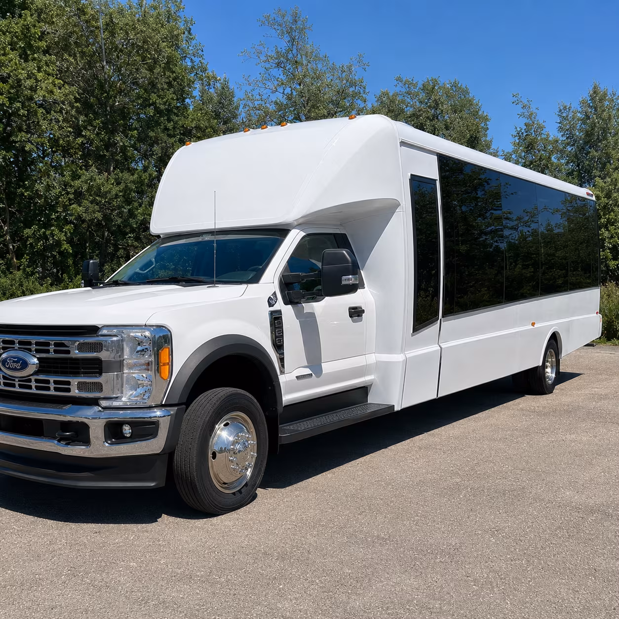 convention and conference shuttle buses at the empire polo club and coachella valley venues