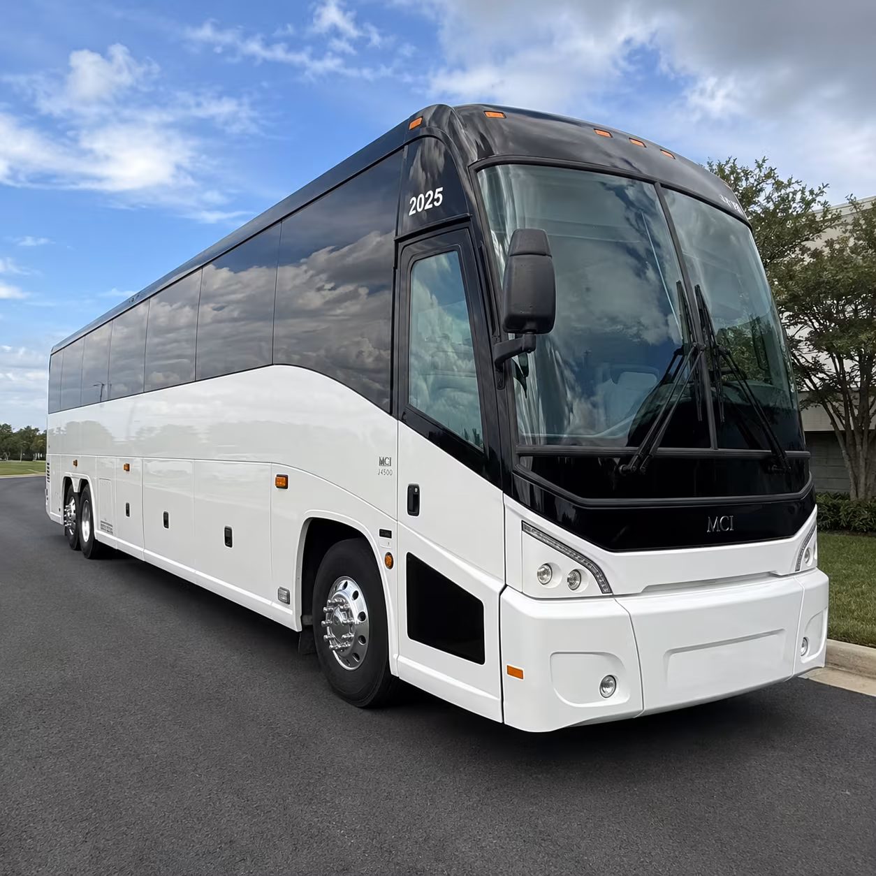 shuttle buses for indio s resort and hospitality groups